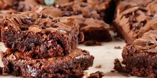 8-Inch Double Chocolate Brownie