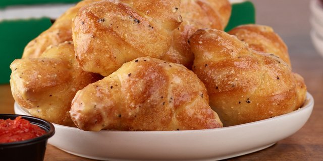 Garlic Knots