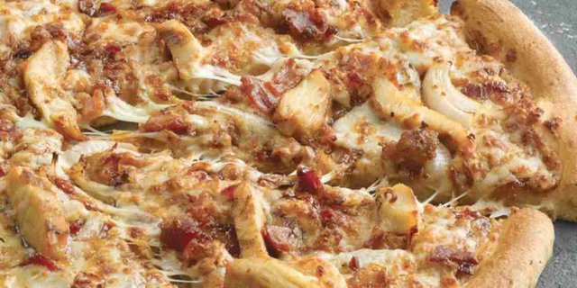 Thin-Crust BBQ Chicken and Bacon Pizza