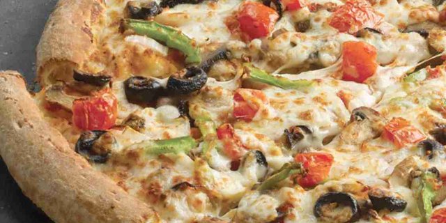 Thin-Crust Garden Fresh Pizza