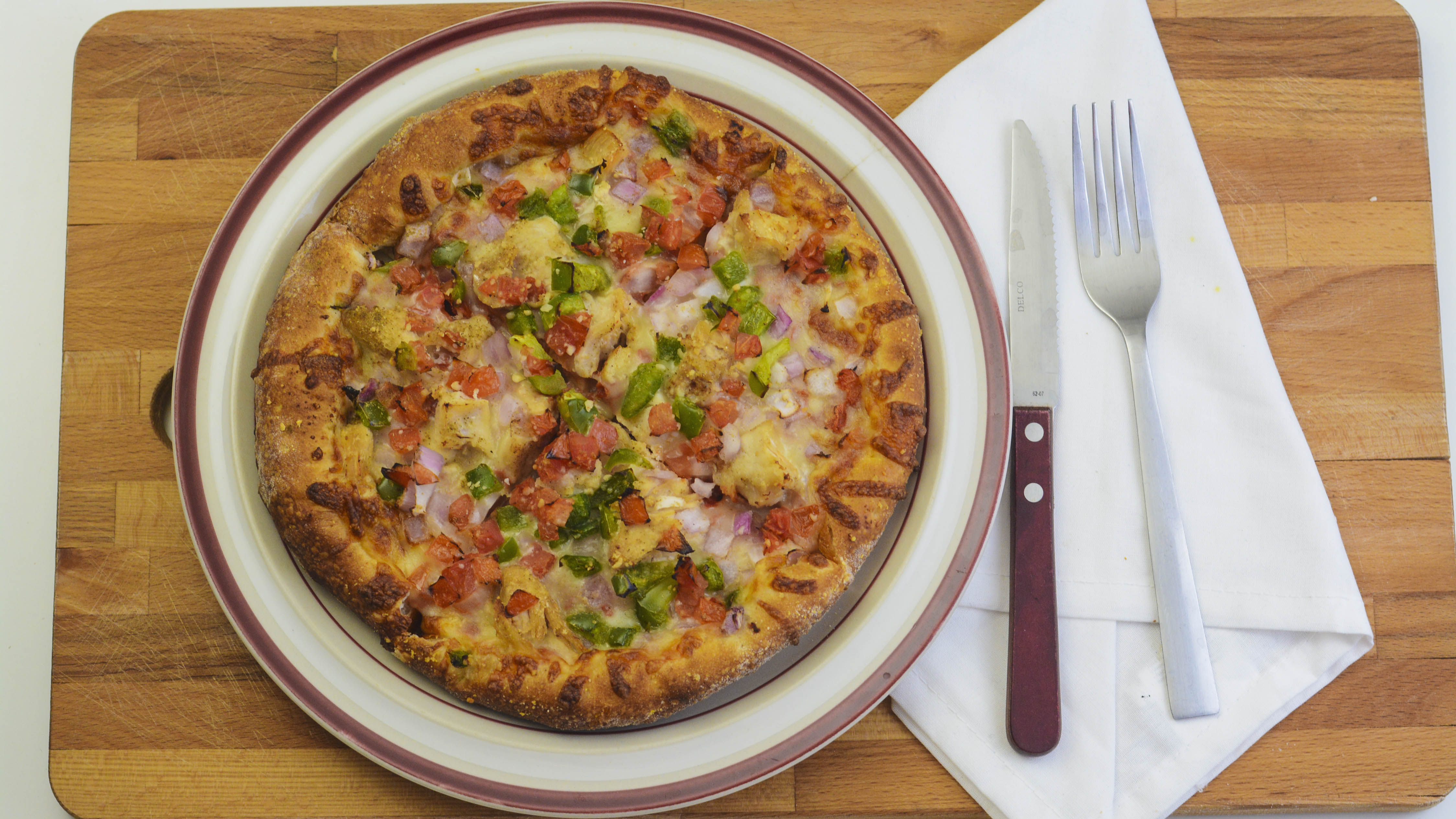 Chicken Parmesan Pizza (XL 16 Slices)