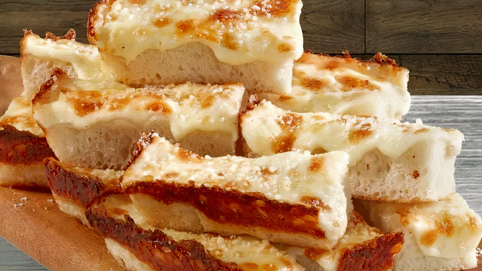 Papa's Deep Dish Cheese Sticks (10 Pieces)