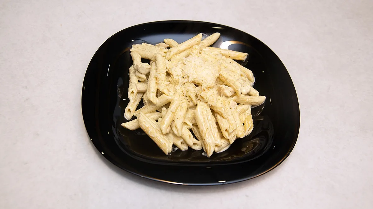Pollo e Pesto pasta