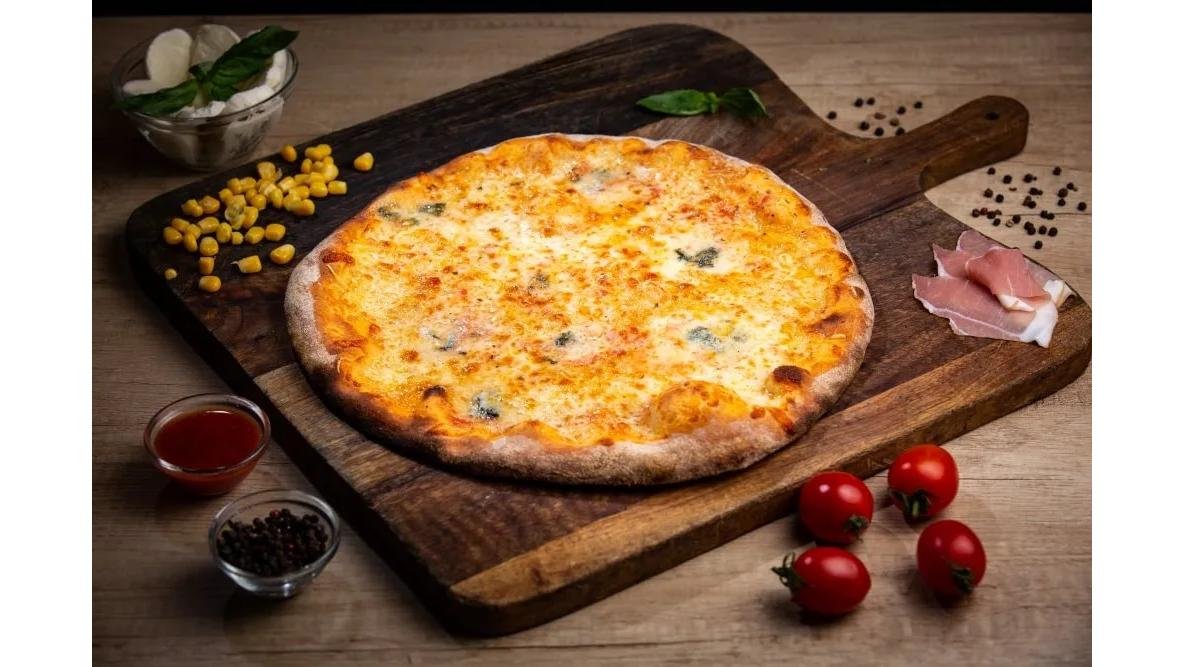 Pizza Quattro Formaggi 32cm