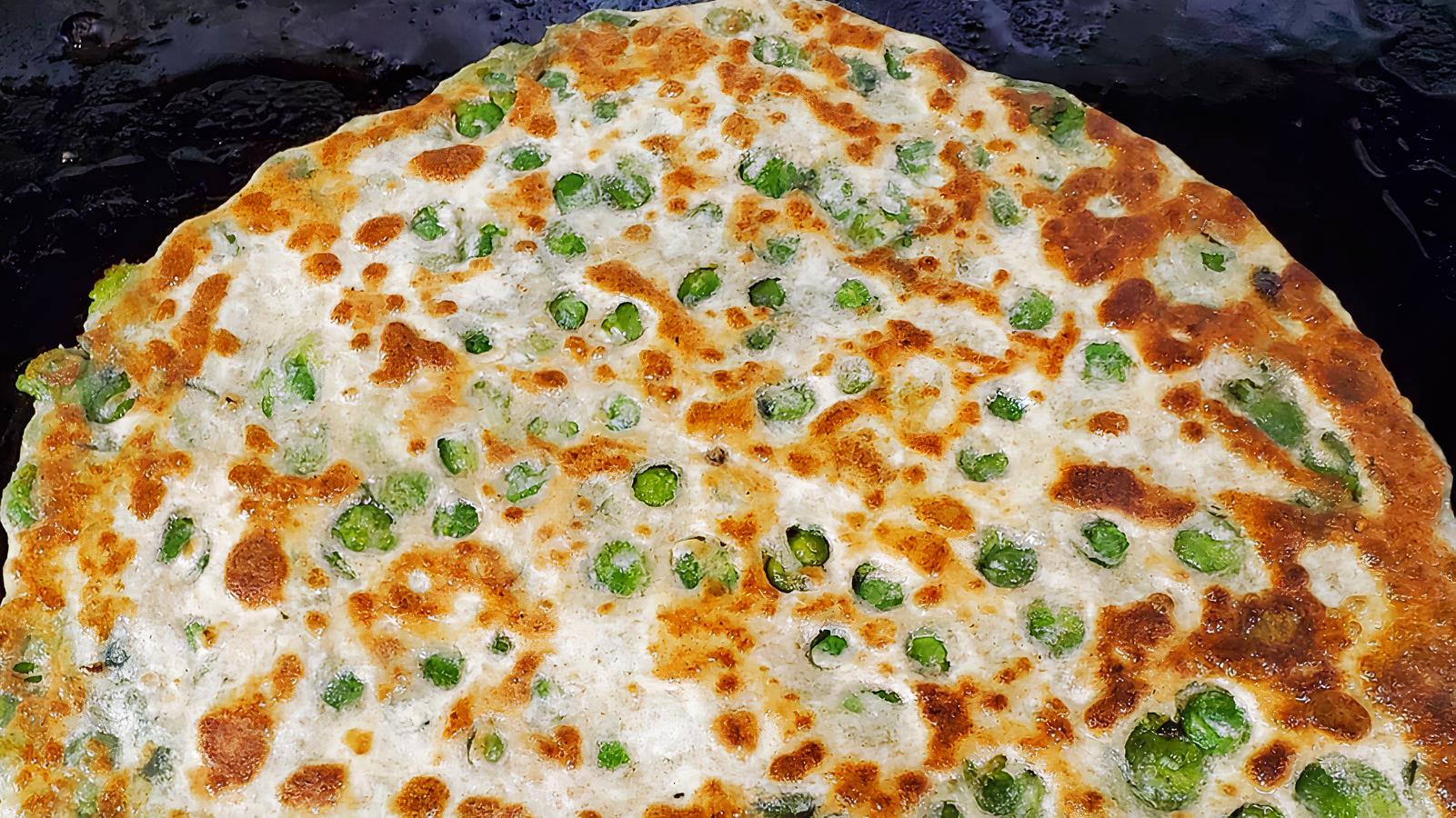 Methi Malai Matar Paratha