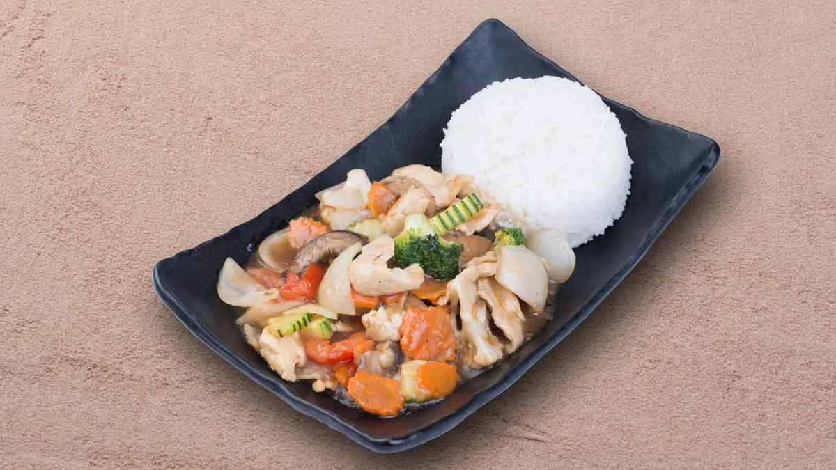 Pad Pak Ruammit Muu