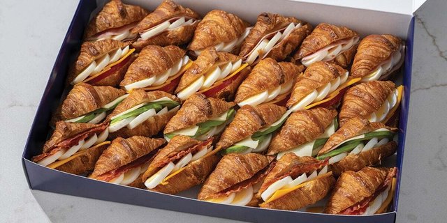 Mini Croissant Breakfast Sandwiches