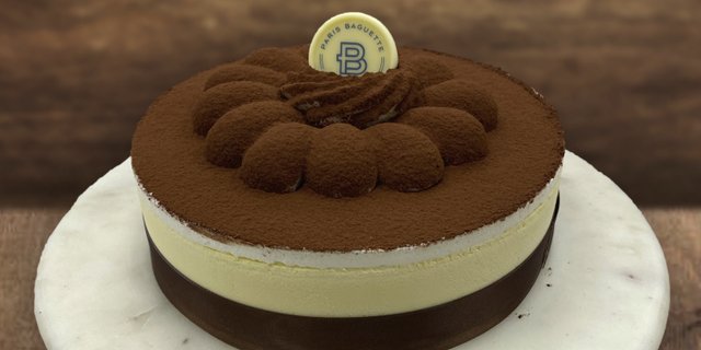 Tiramisu Cake