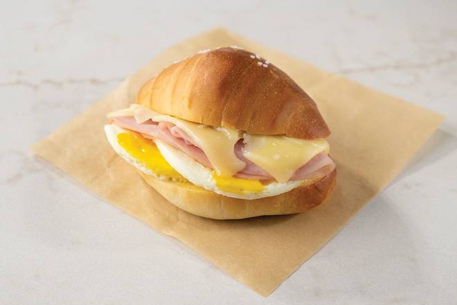 Ham, Egg and Swiss Twist Roll