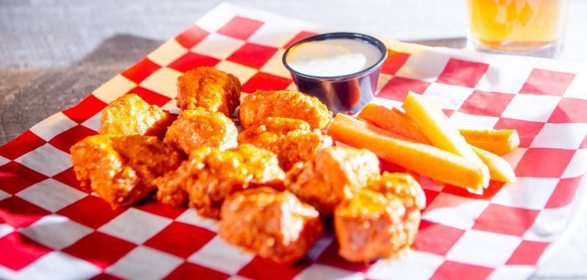 BONELESS WINGS 10 PIECES