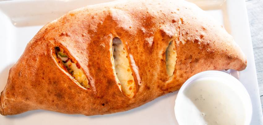 BUFFALO CHICKEN CALZONE