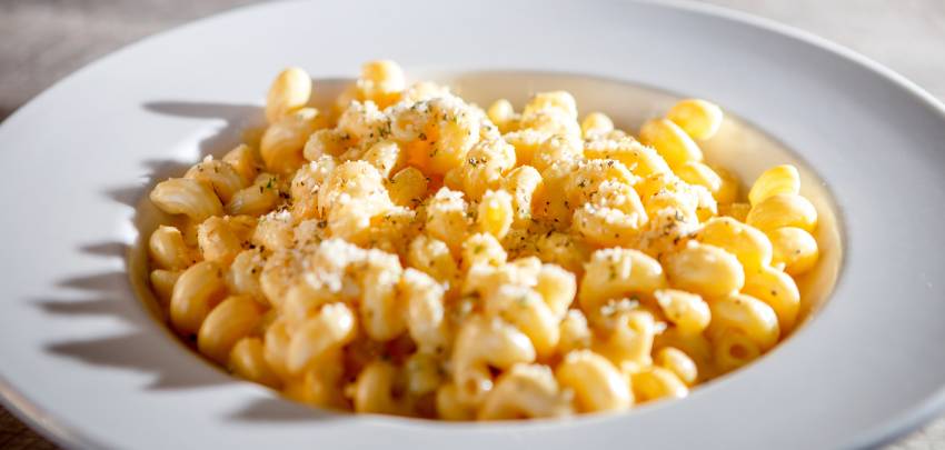 MANHATTAN MAC and CHEESE