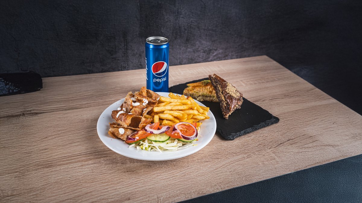Borjúhúsos kebab tál menü