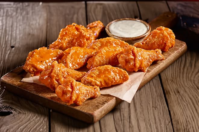 10 Bone-in Wings