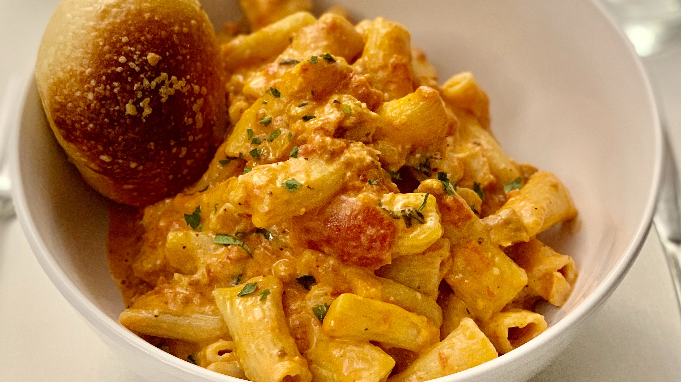 Rigatoni Con Pollo