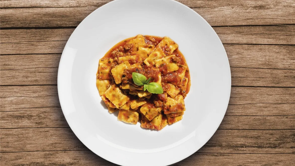 Agnolotti Alla Salsiccia E Pomodoro Piccante