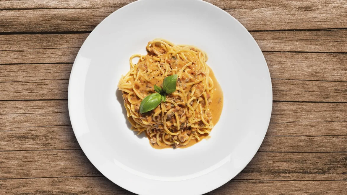 Spaghetti Alla Chitarra Ai Frutti Di Mare