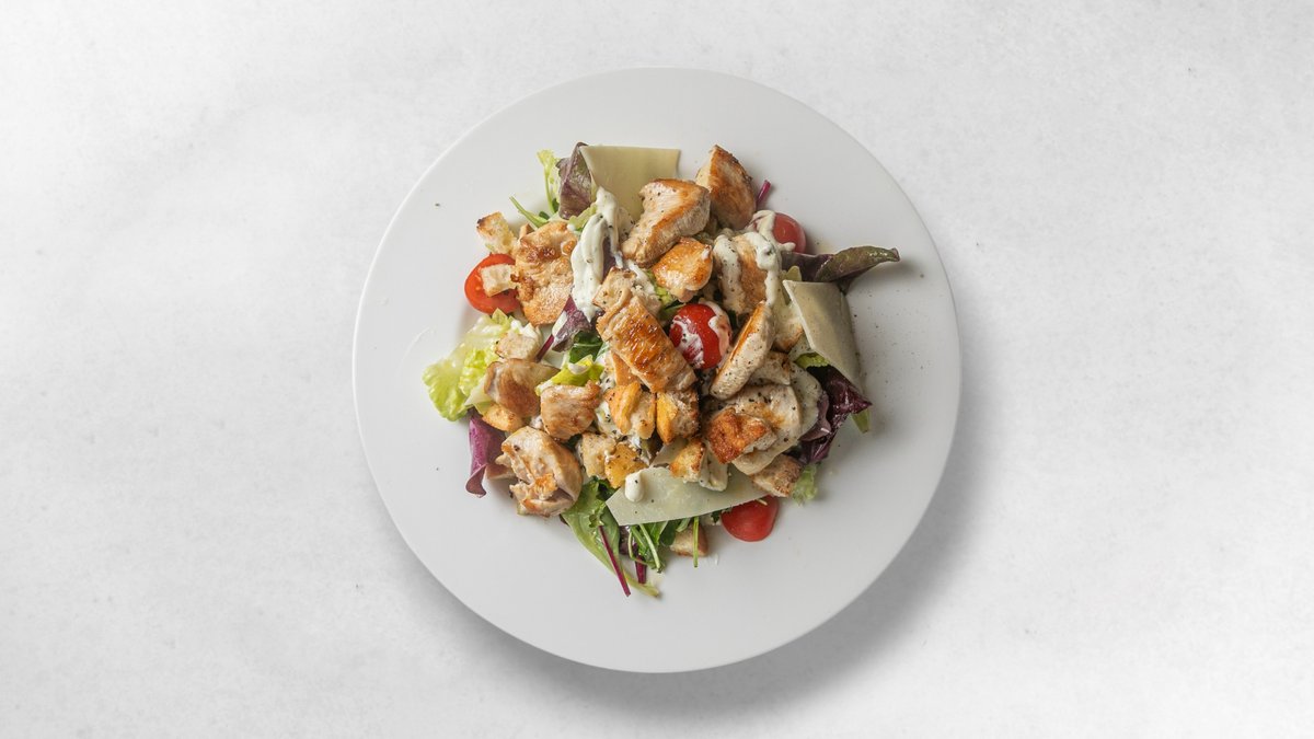Caesar Salat mit Hühnerfleisch