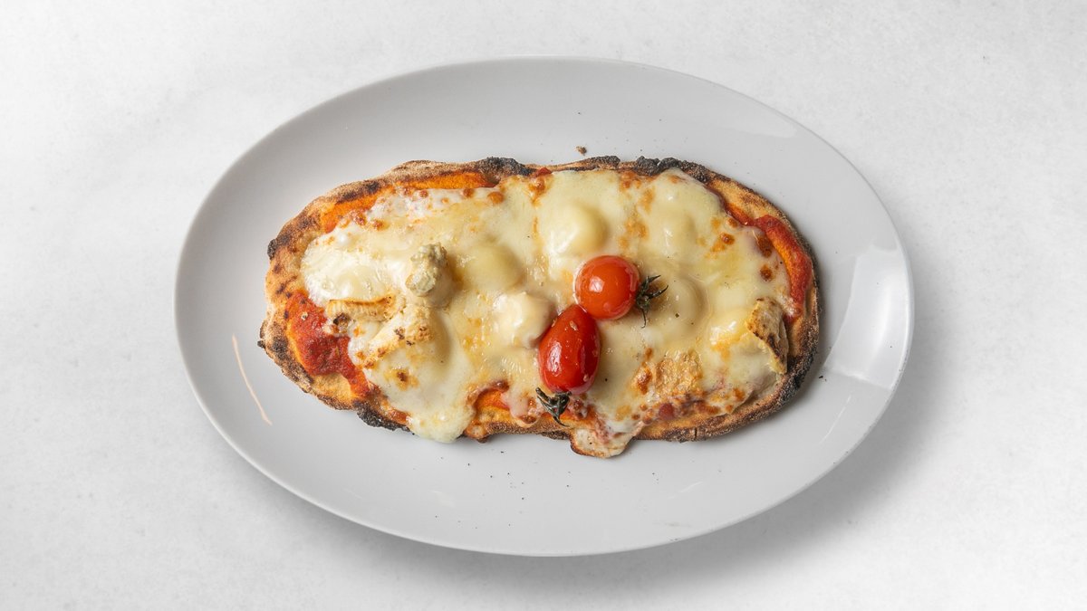 Pinsa Quattro Formaggi
