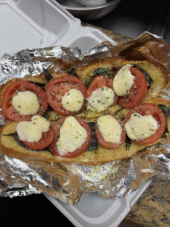 Caprese Garlic Bread