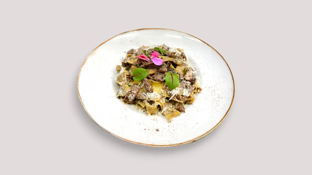 Pappardelle z POLĘDWICĄ Wołową