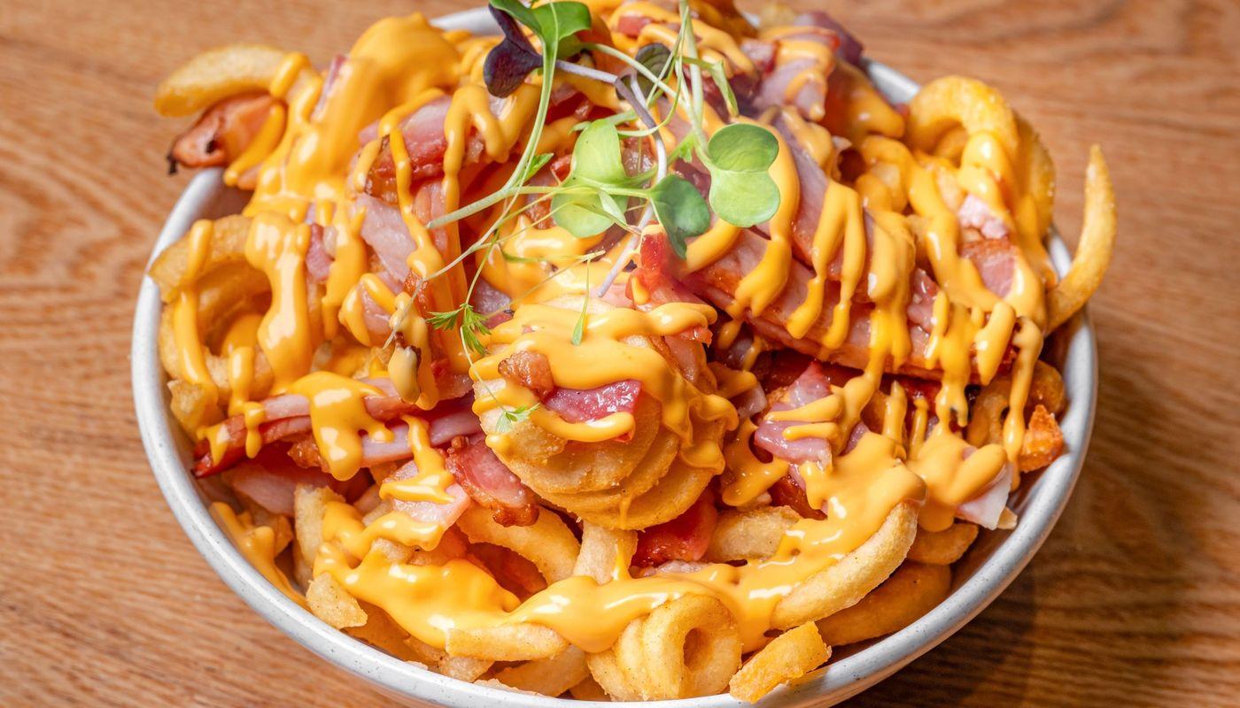 Cheesy Bacon Sp Fries