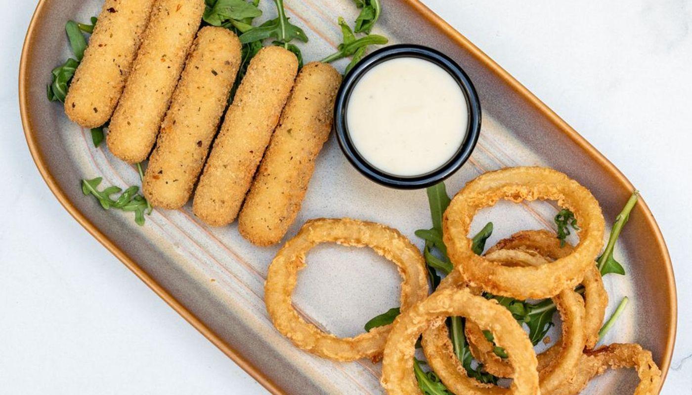 Stick + Rings