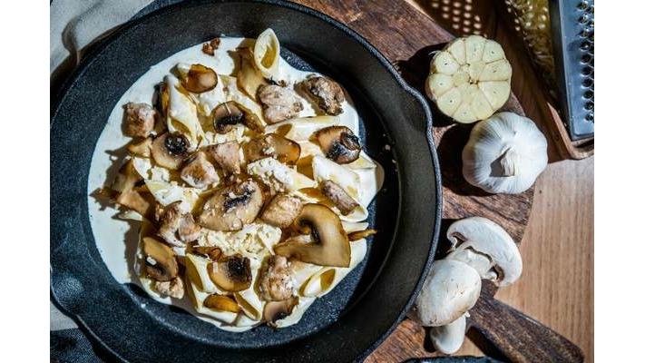 Paste Chicken Alfredo