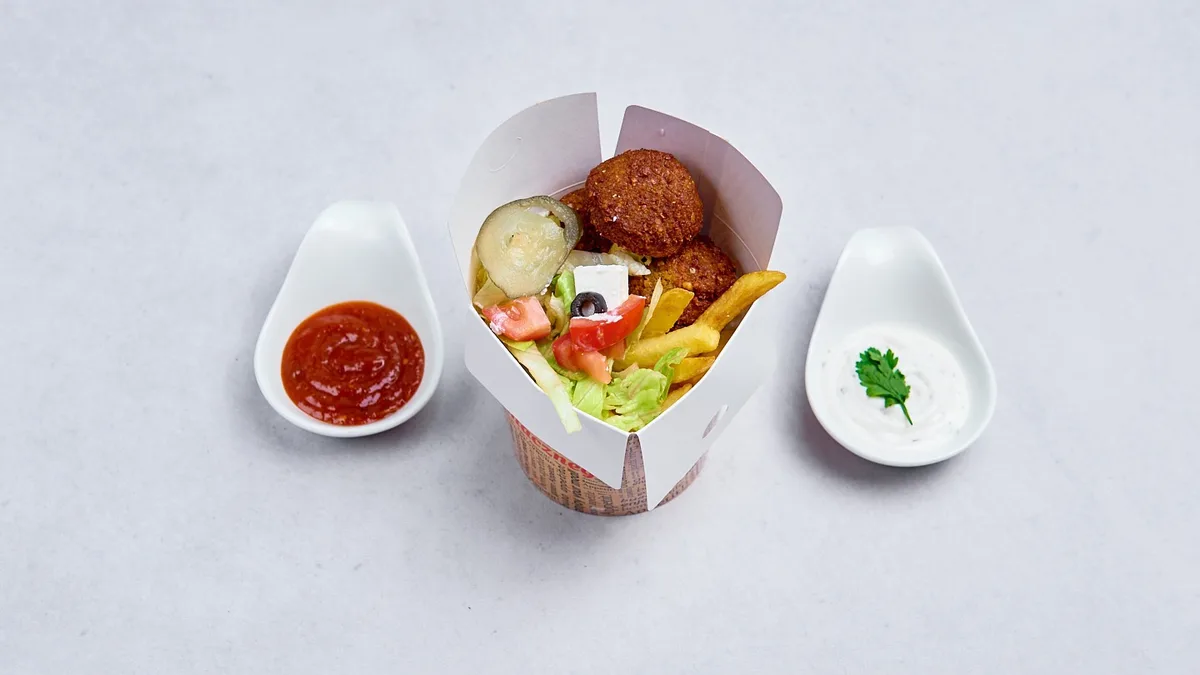 Box falafel, halloumi i warzywa