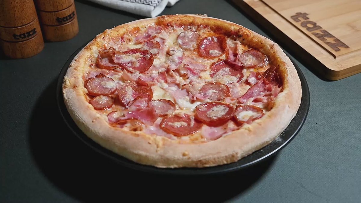 Pizza carnivora 1.050 g