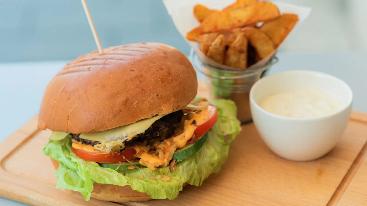 Nagy hamburger menü