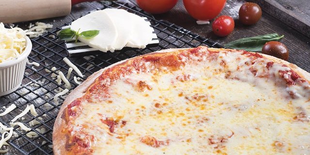 Cheese Pizza