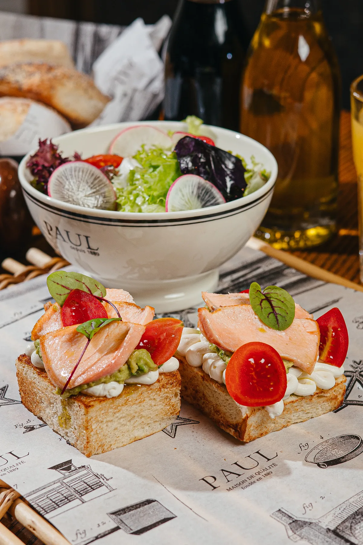 Salmon fillet Tartine