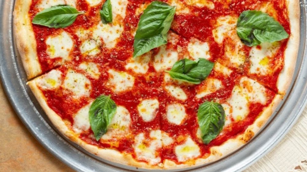 Margherita Pizza (Medium 14 in.)