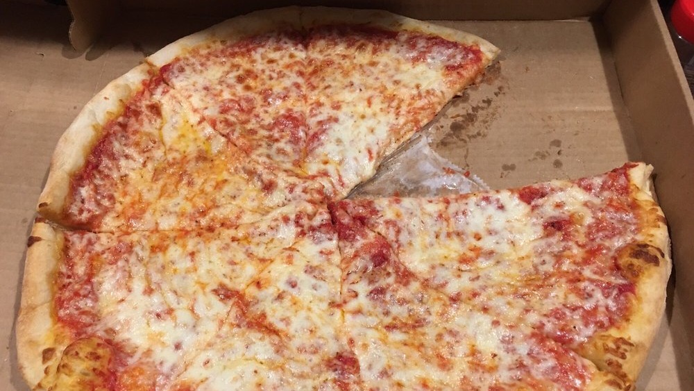 N.Y. Style Thin Crust Pizza (Medium 14 in.)