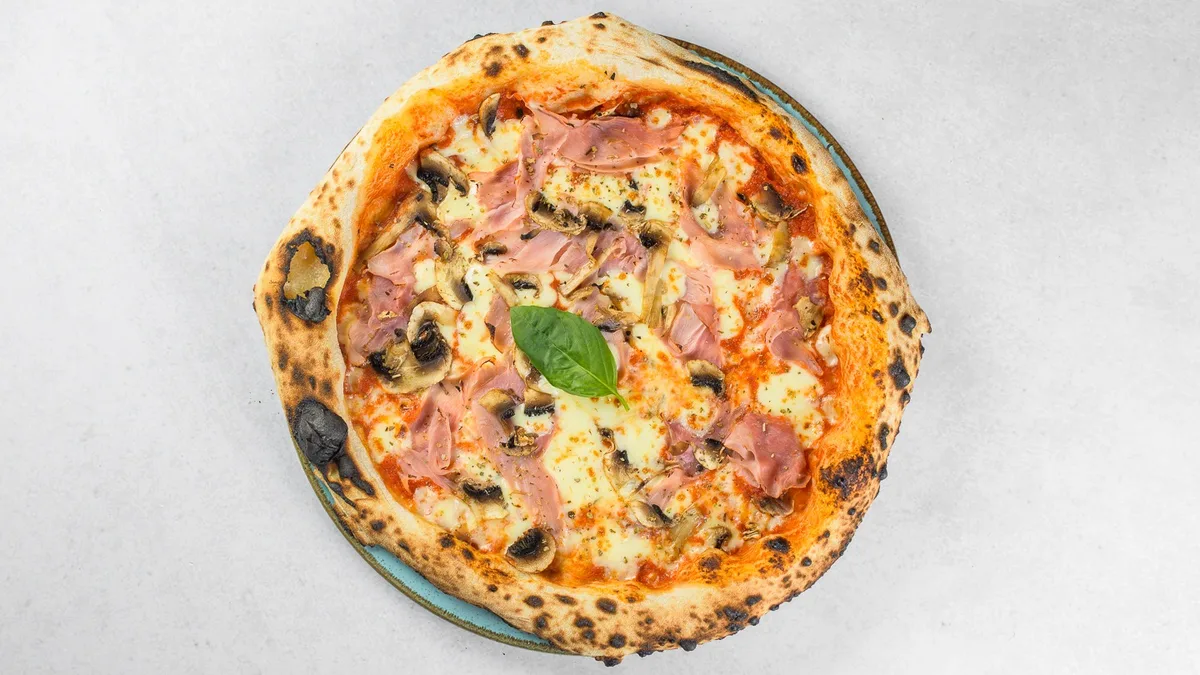 Capricciosa pizza