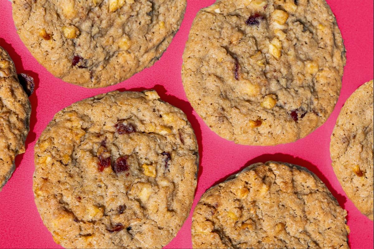 Cranapple Oatmeal Cookie