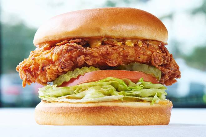 Crispy Chicken Deluxe Sandwich Meal