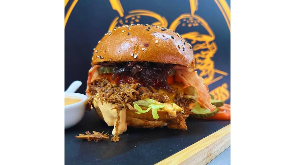 BARBEQUE Burger PULLED PORK