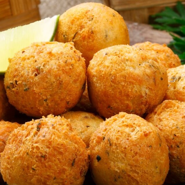 Porção de Bolinho