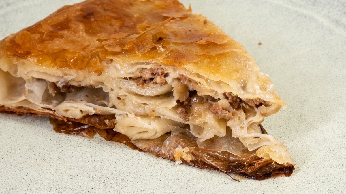 Burek sa mesom