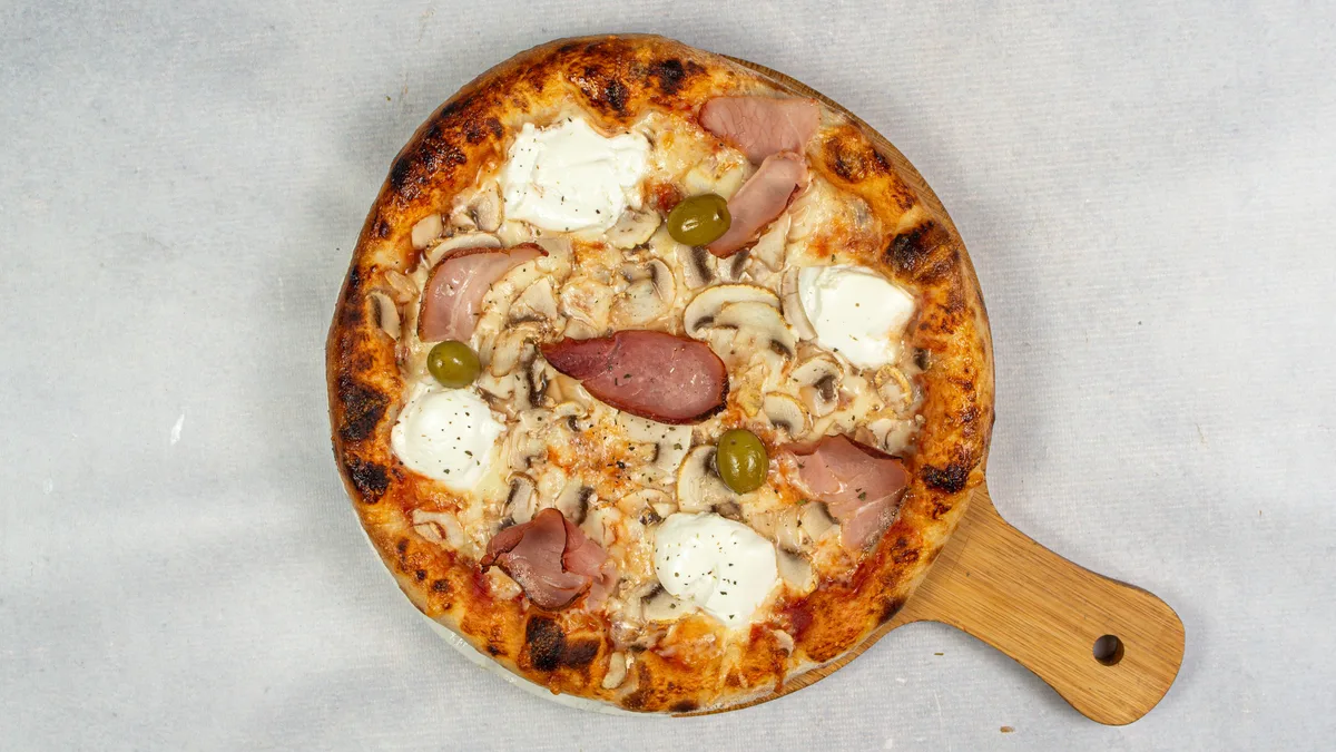 Suvo meso pizza 24cm