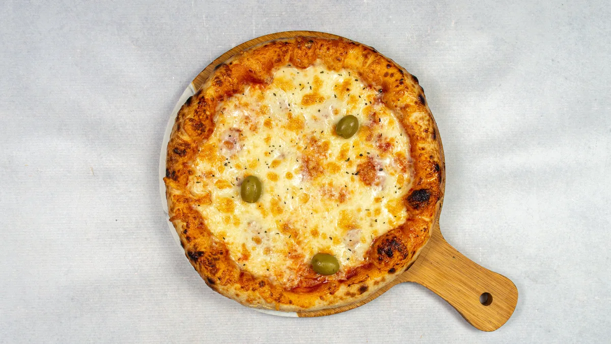 Vesuvio pizza 24cm