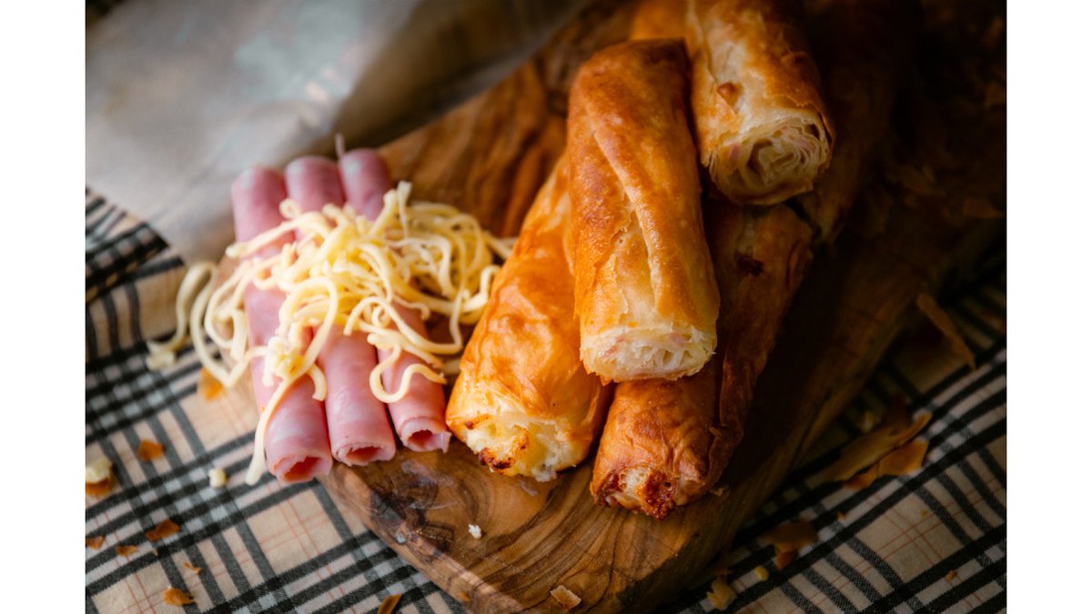 Burek Štapići Šunka Kačkavalj