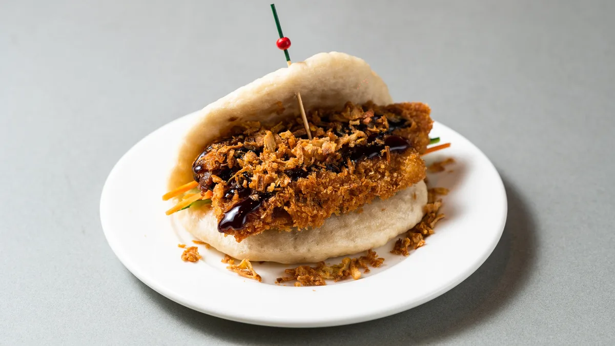 20b. Duck Bao Bun