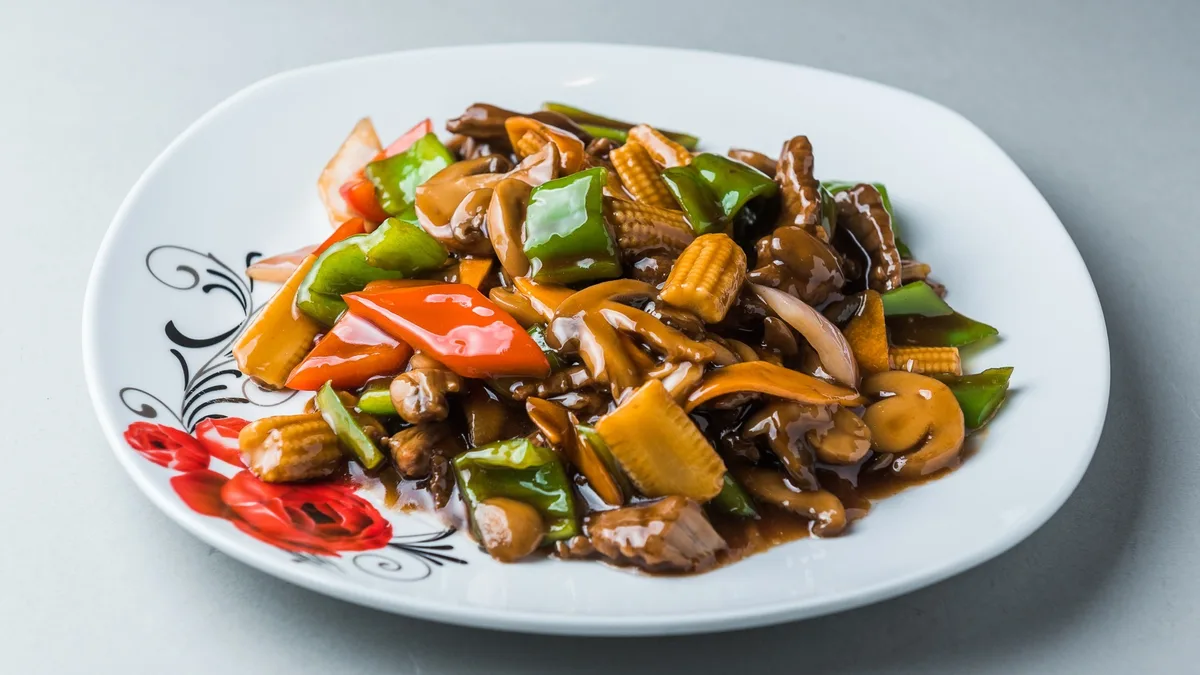 61. Beef with Oyster Sauce