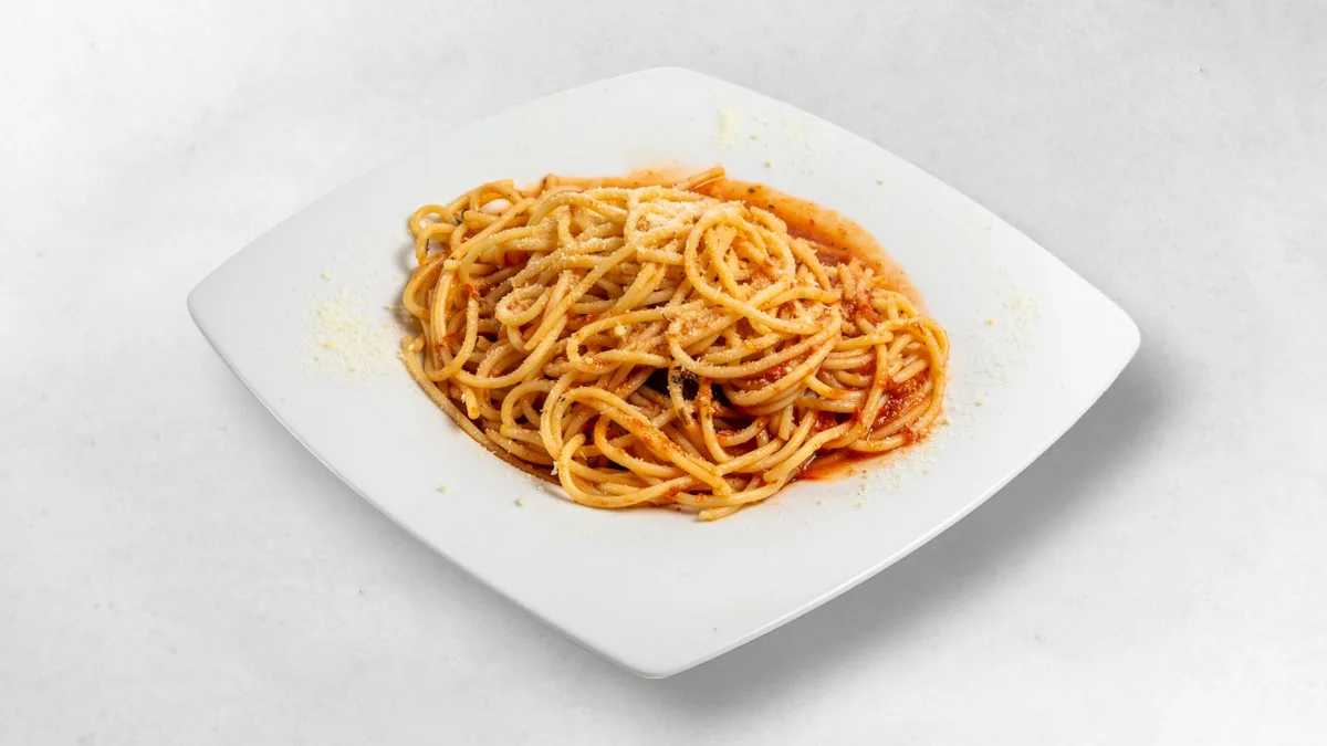 Spaghetti al Pomodoro e Basilico