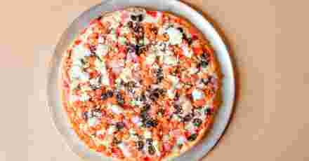 Medium 8 Slice Cheese Pizza