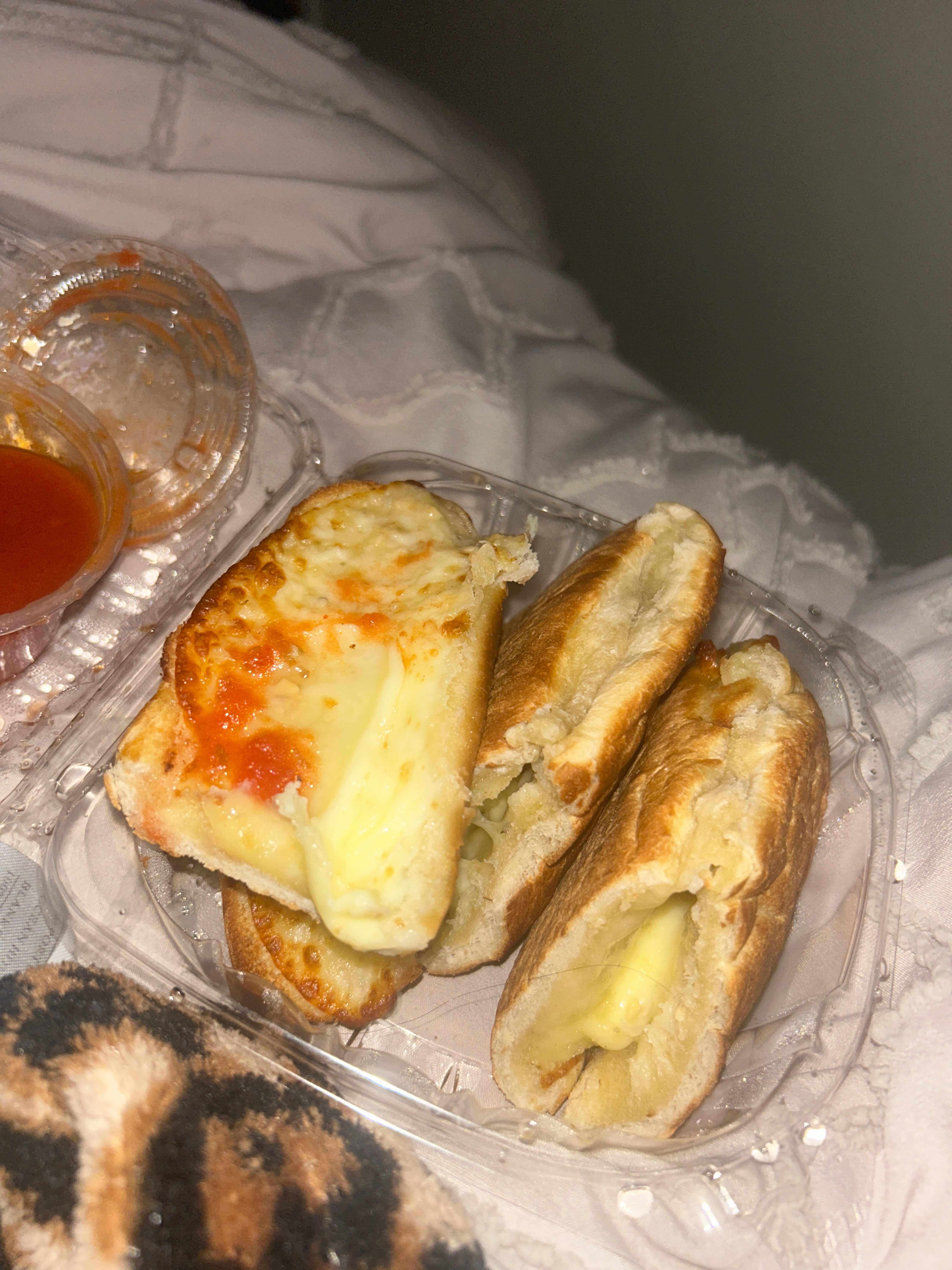 Cheesy Garlic Bread