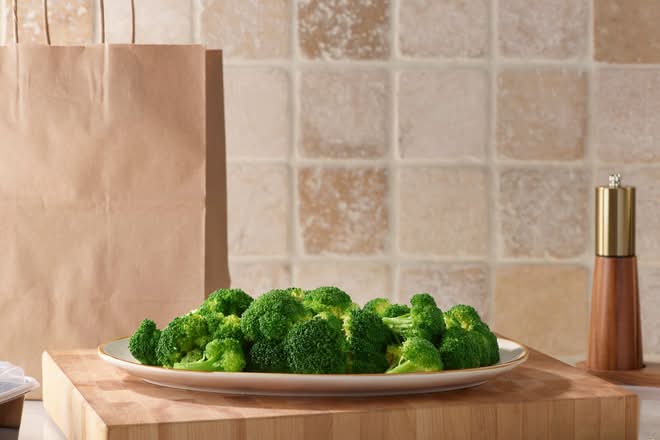 Family Size Broccoli